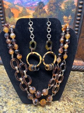 Brown Tortoiseshell Multi-Strand Necklace & Earrings Set